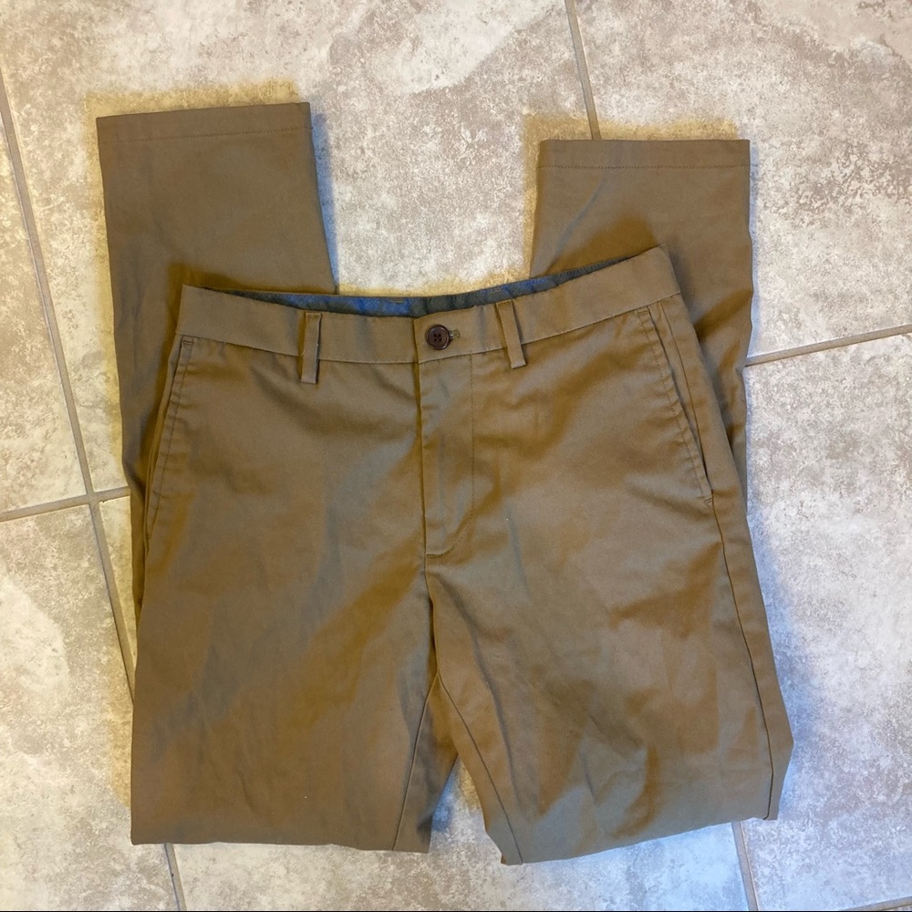 Old Navy Khaki pants